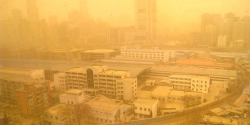 Back in Beijing: Yellow Alert!